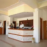 מלון Nostos