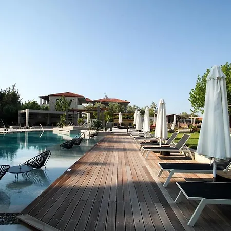 Nostos Otel 2*